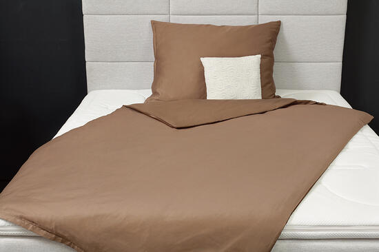 POVLECENI_SPIRIT_PYRAMIDE_POSTEL_DETAIL